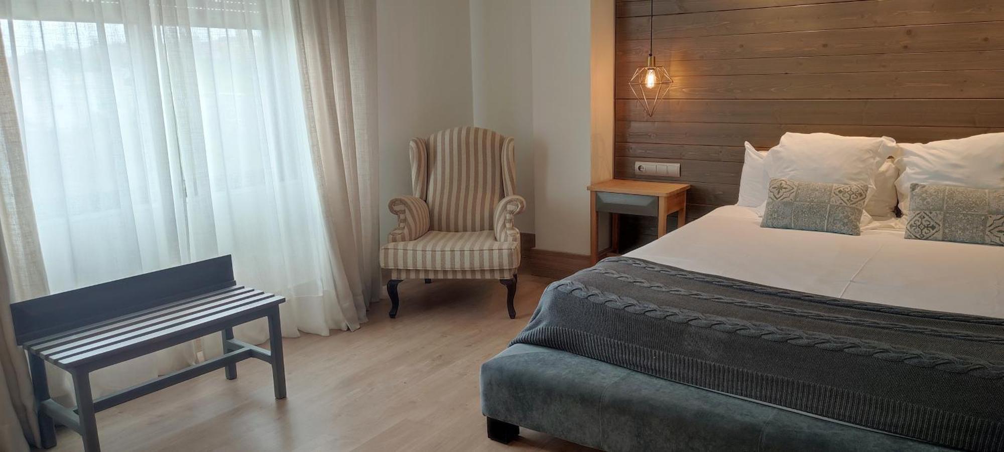 Hotel Sercotel Cuatro Postes อาบีลา ภายนอก รูปภาพ