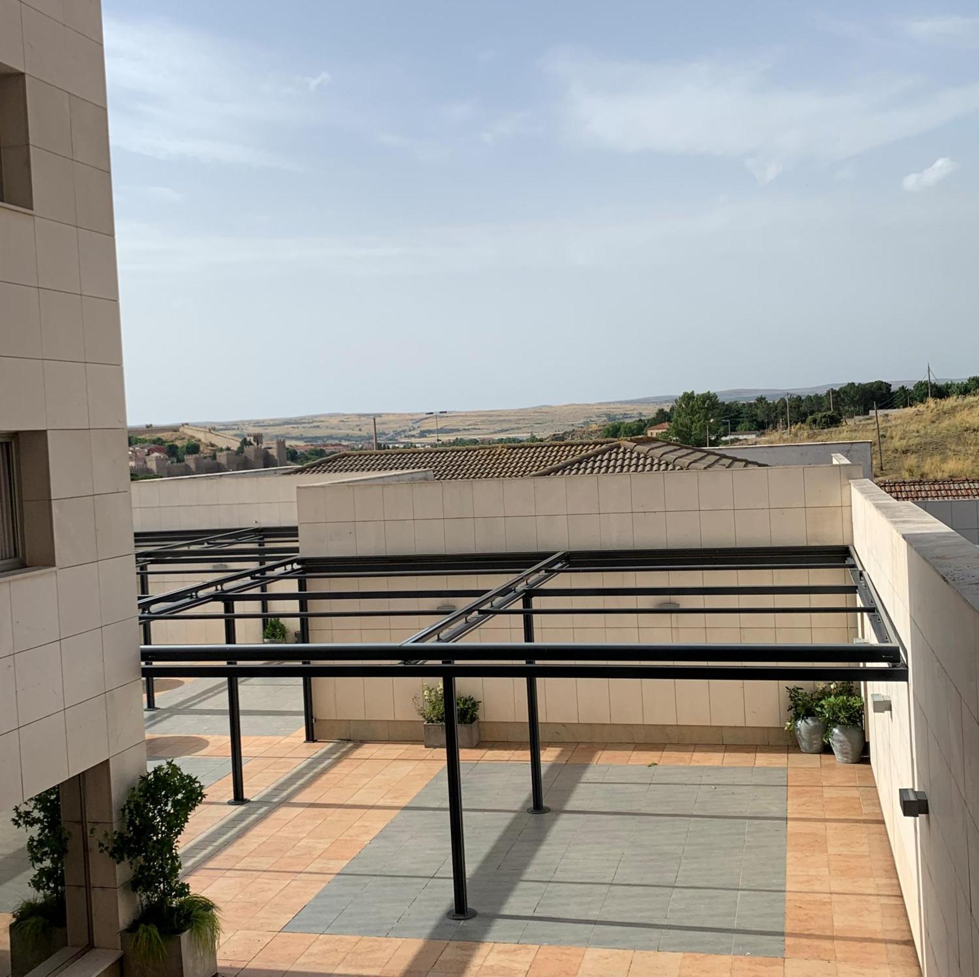 Hotel Sercotel Cuatro Postes อาบีลา ภายนอก รูปภาพ